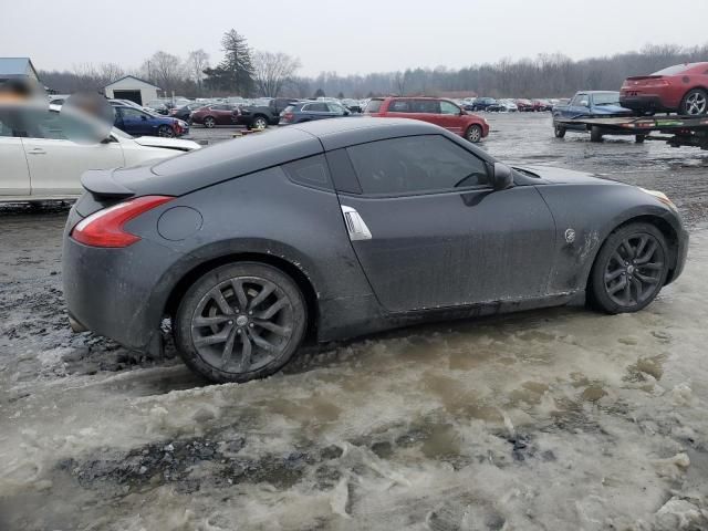 2014 Nissan 370Z Base