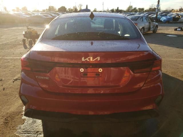 2022 KIA Forte FE