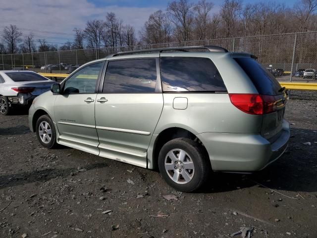 2007 Toyota Sienna CE