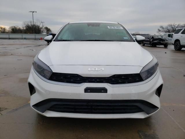 2023 KIA Forte LX