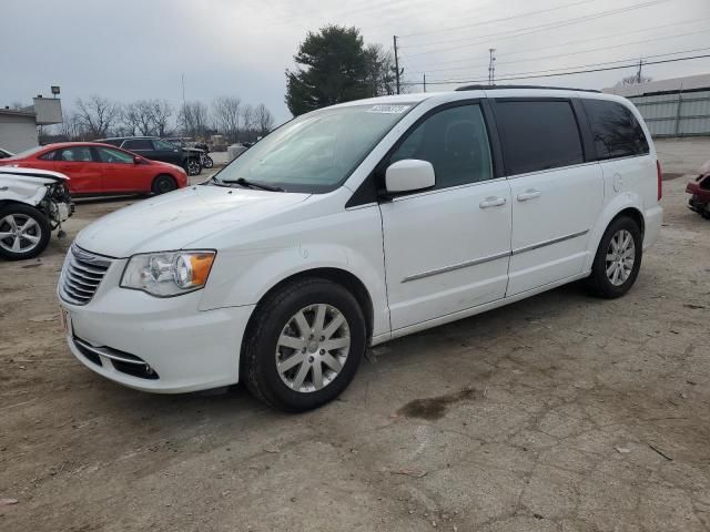 2016 Chrysler Town & Country Touring