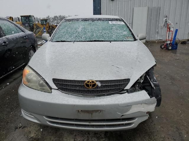 2004 Toyota Camry LE