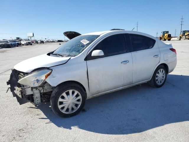 2014 Nissan Versa S