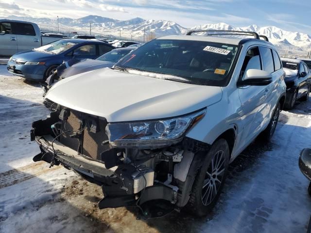 2018 Toyota Highlander SE