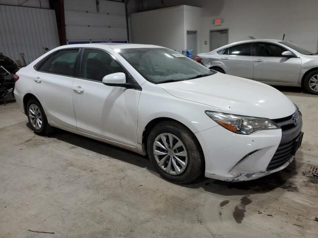 2016 Toyota Camry LE