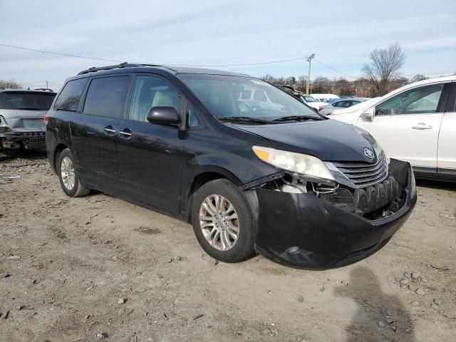 2011 Toyota Sienna XLE