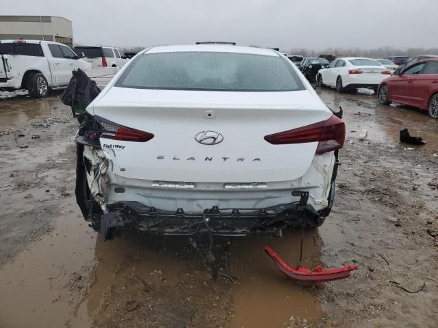 2019 Hyundai Elantra SE