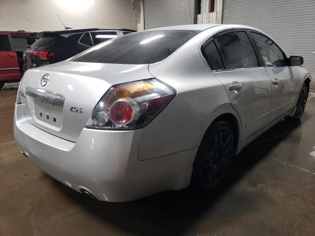 2010 Nissan Altima Base