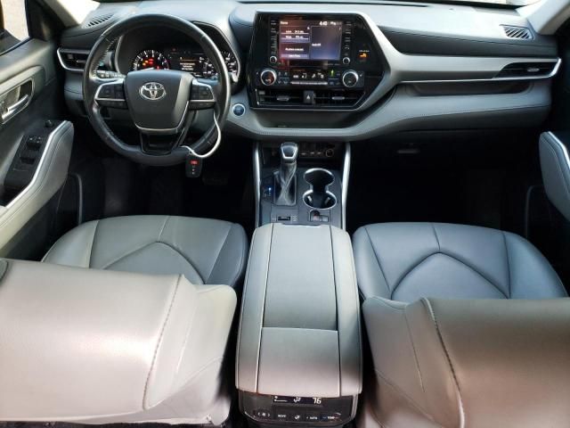 2021 Toyota Highlander XLE