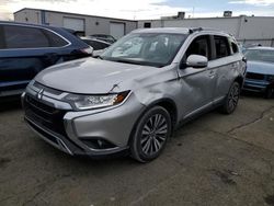 Carros salvage a la venta en subasta: 2019 Mitsubishi Outlander SE