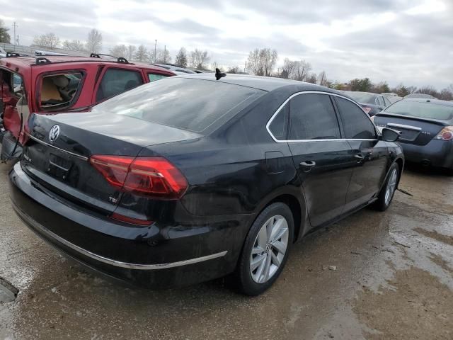 2018 Volkswagen Passat SE