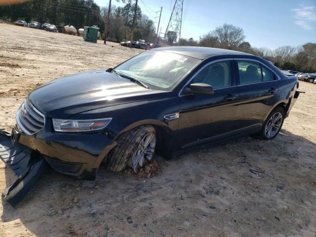 2018 Ford Taurus SE