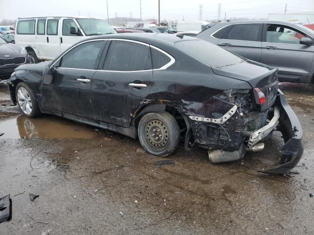 2011 Infiniti M56 X