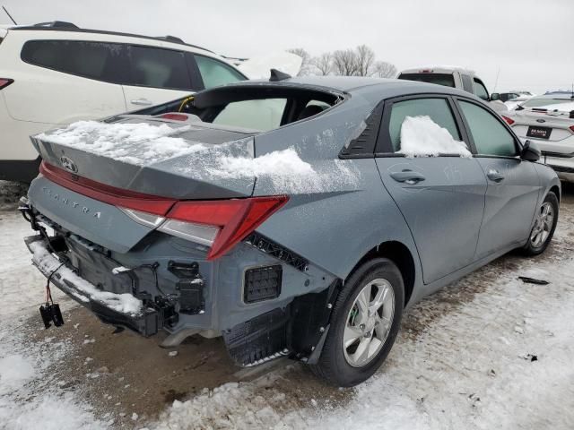 2023 Hyundai Elantra SE