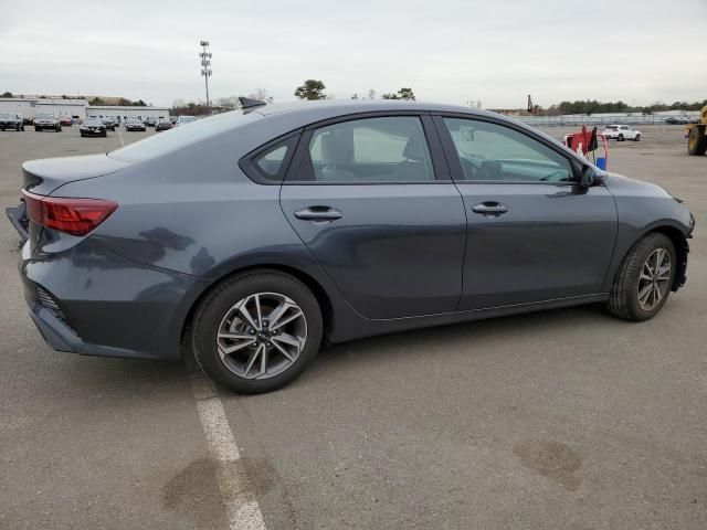 2023 KIA Forte LX