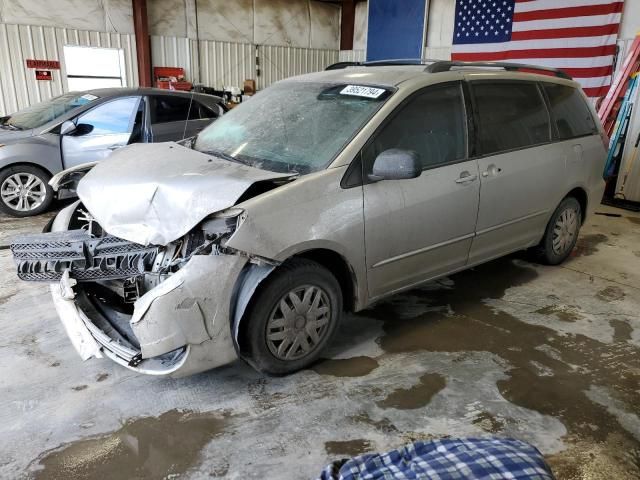 2005 Toyota Sienna CE