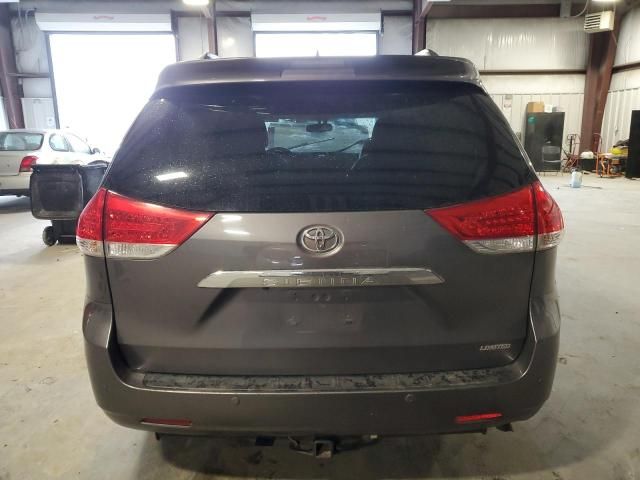 2011 Toyota Sienna XLE