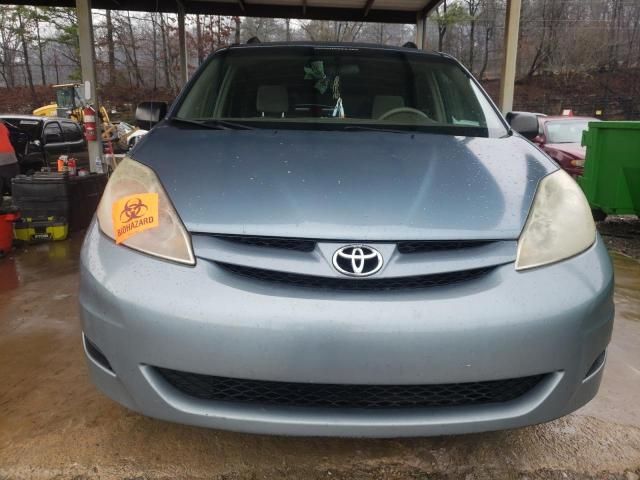 2008 Toyota Sienna CE