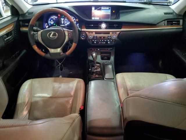 2013 Lexus ES 300H