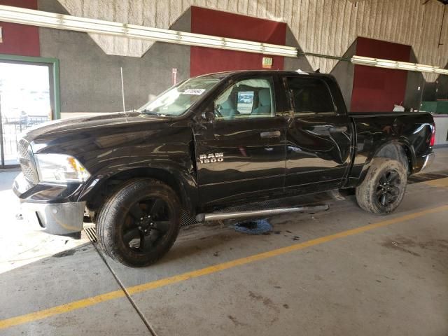 2015 Dodge RAM 1500 SLT