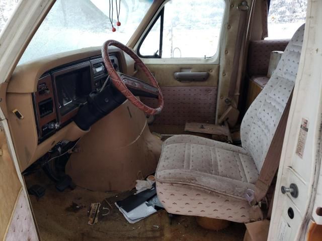 1984 Ford Econoline E350 Cutaway Van