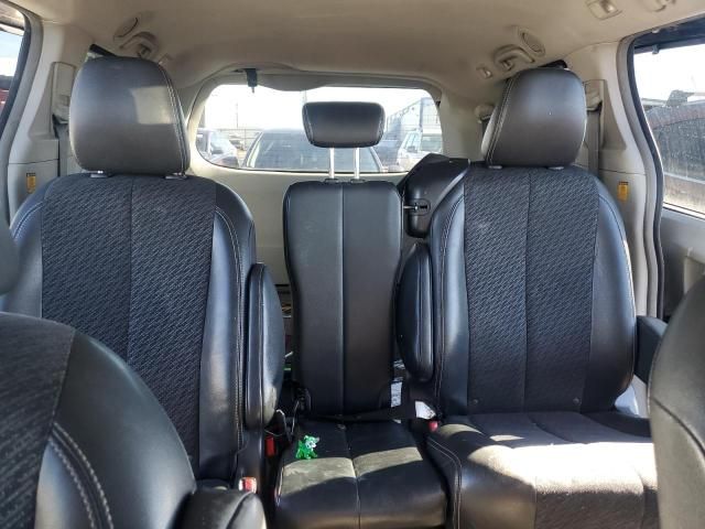 2012 Toyota Sienna Sport