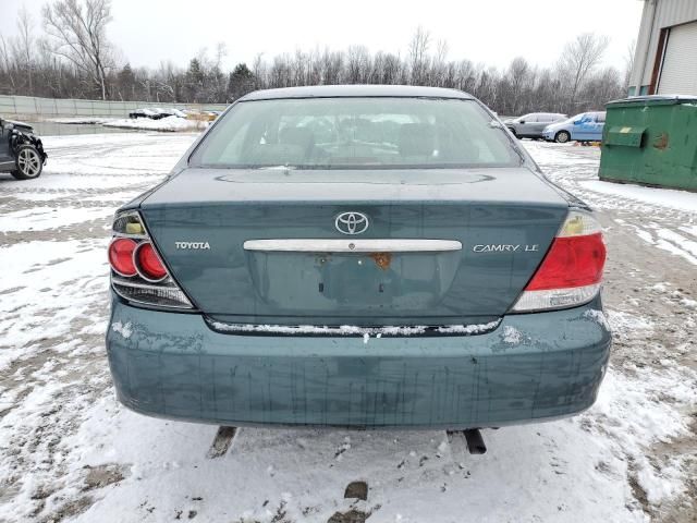 2005 Toyota Camry LE