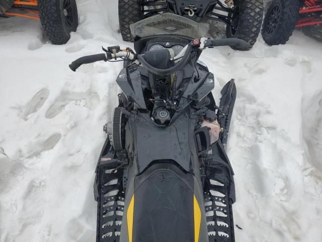 2012 Skidoo Summit 800