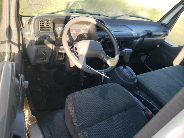 2002 Isuzu NPR