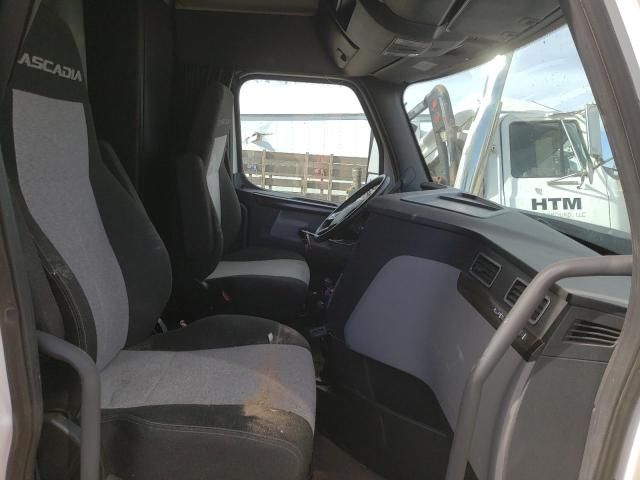 2021 Freightliner Cascadia 126