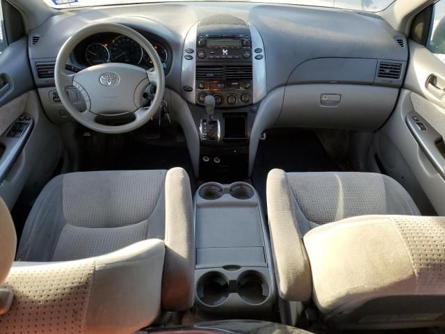 2006 Toyota Sienna CE