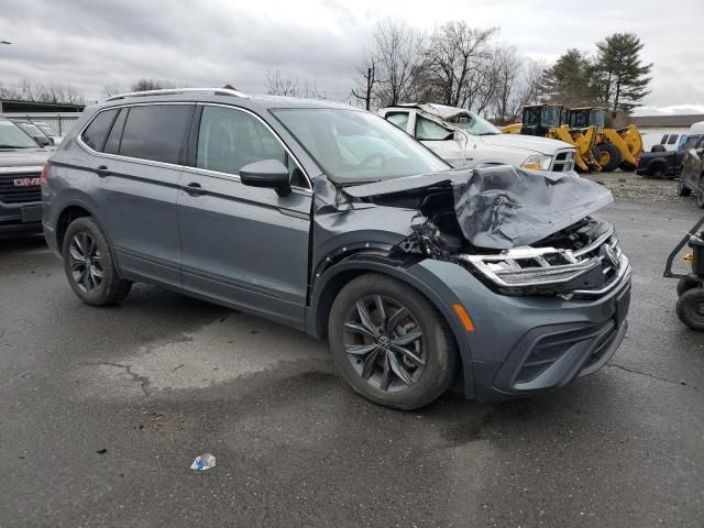 2022 Volkswagen Tiguan SE