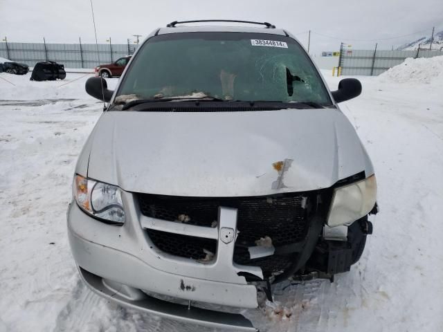 2004 Dodge Grand Caravan SE