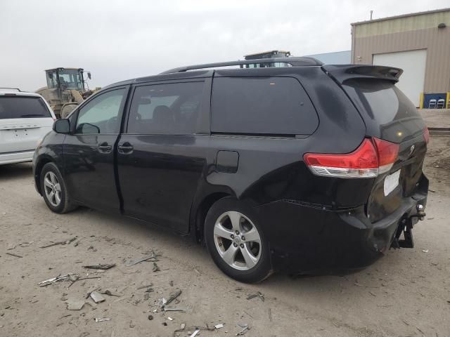 2013 Toyota Sienna LE