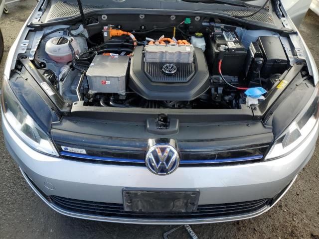 2016 Volkswagen E-GOLF SE