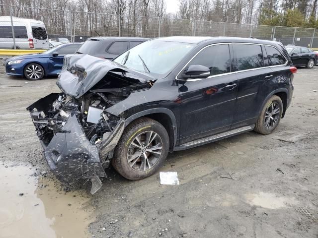 2018 Toyota Highlander LE