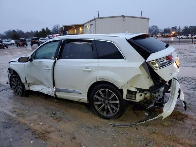 2019 Audi Q7 Premium Plus