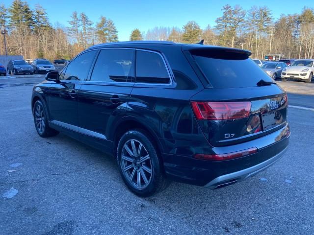 2018 Audi Q7 Premium Plus