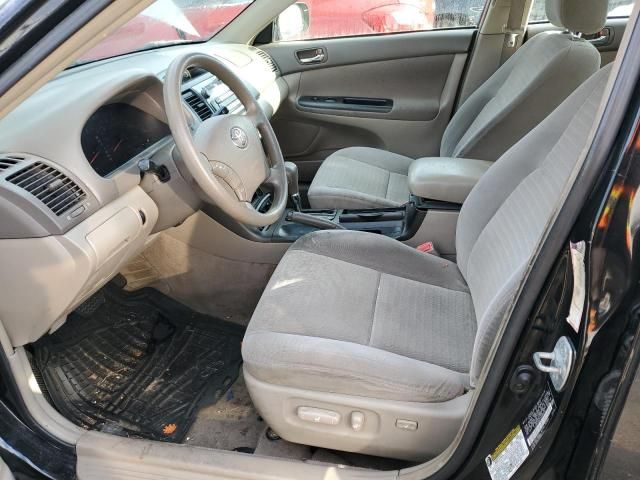 2005 Toyota Camry LE