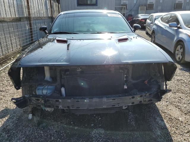 2014 Dodge Challenger SXT