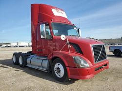 Salvage cars for sale from Copart Houston, TX: 2014 Volvo VN VNL