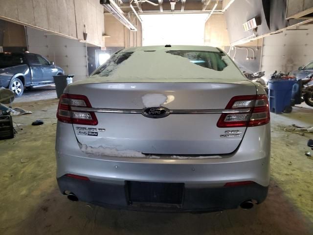 2015 Ford Taurus SEL