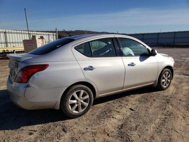 2014 Nissan Versa S