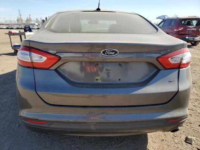 2013 Ford Fusion SE