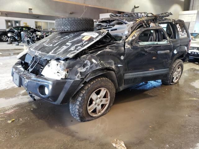 2005 Jeep Grand Cherokee Laredo