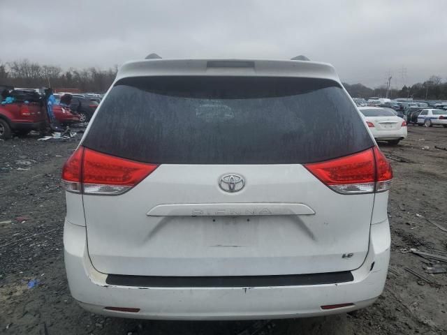 2014 Toyota Sienna LE