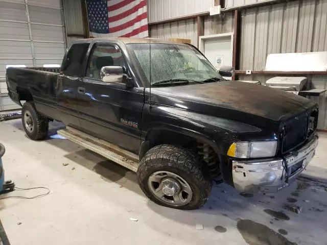 1997 Dodge RAM 2500