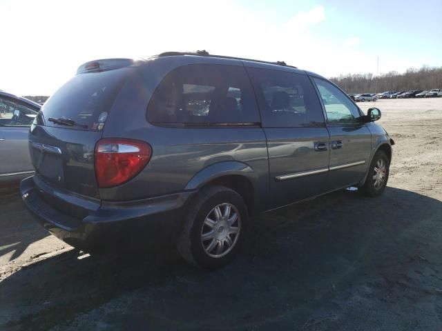 2007 Chrysler Town & Country Touring