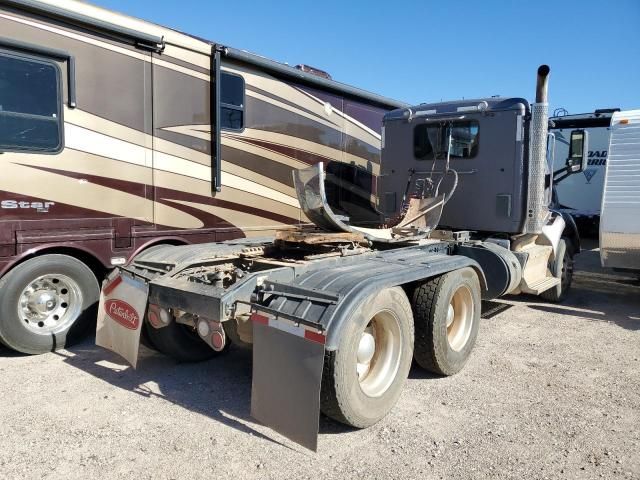 2016 Peterbilt 579