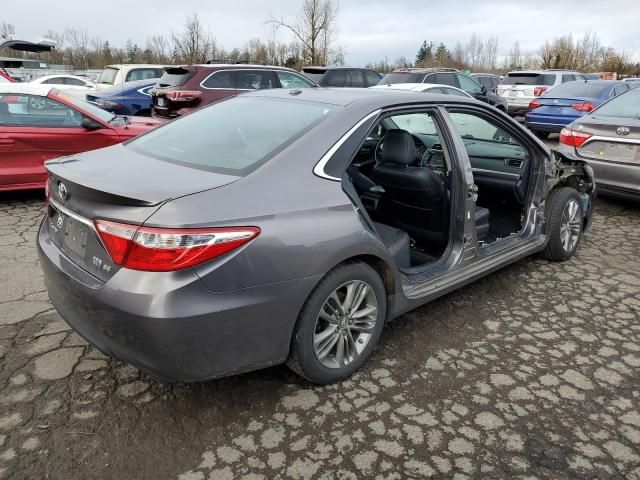 2016 Toyota Camry Hybrid